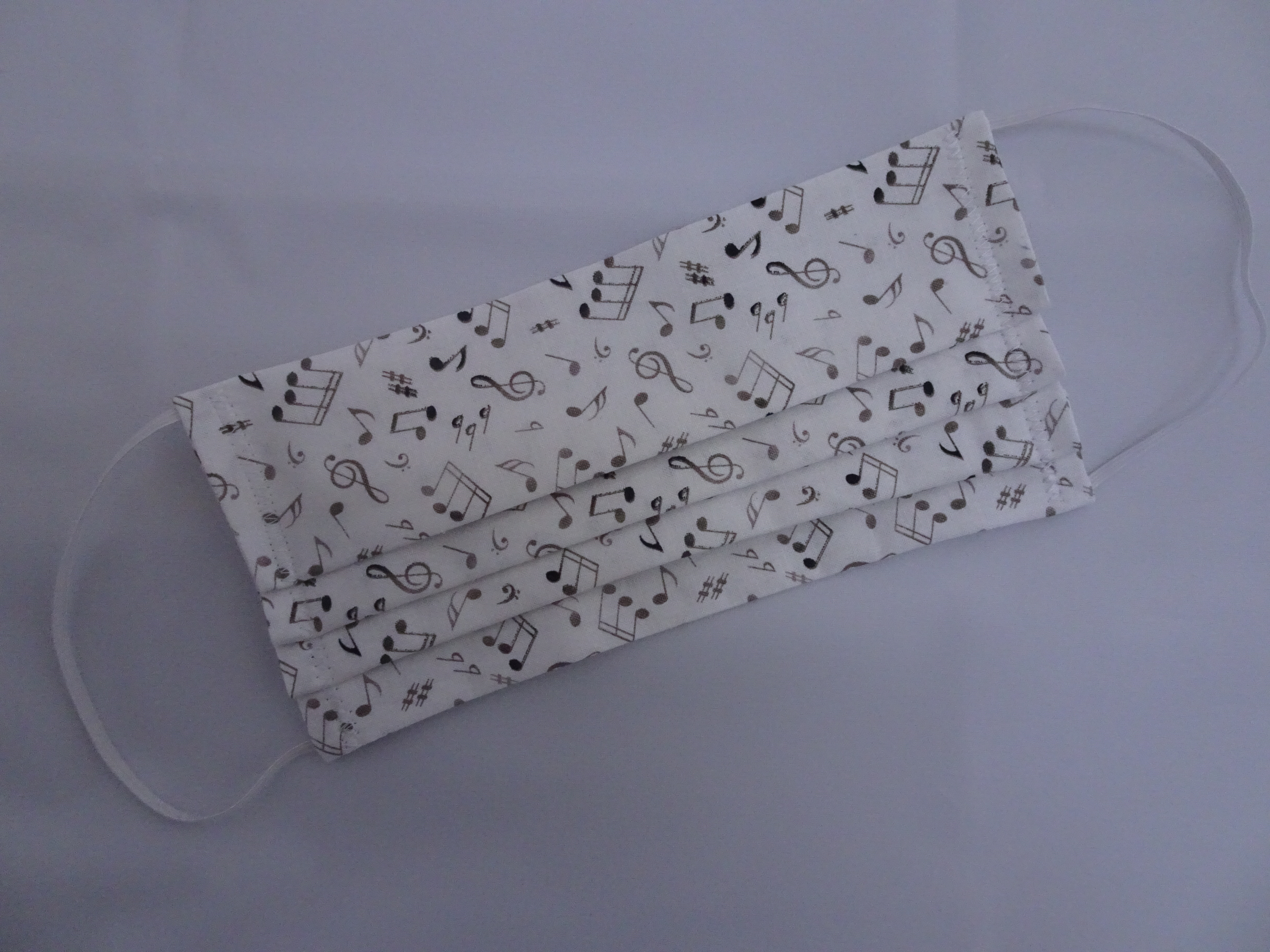 Adult Face Mask – Music Notes